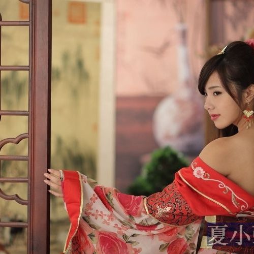 夏小強：少年發帖「妓女萬歲」被拘說明了甚麼？