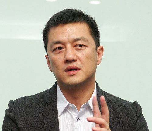 「絕望前夫」 李亞鵬： 「欠債賽道」 演技最好的主播？