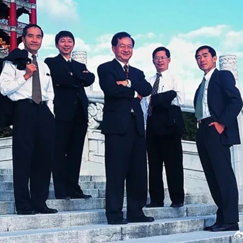 市值突破萬億美金，誰在管理臺積電的芯片帝國？
