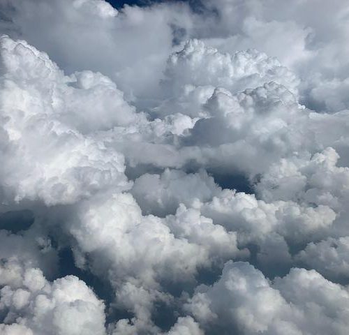 原來雲彩裡是這樣的！