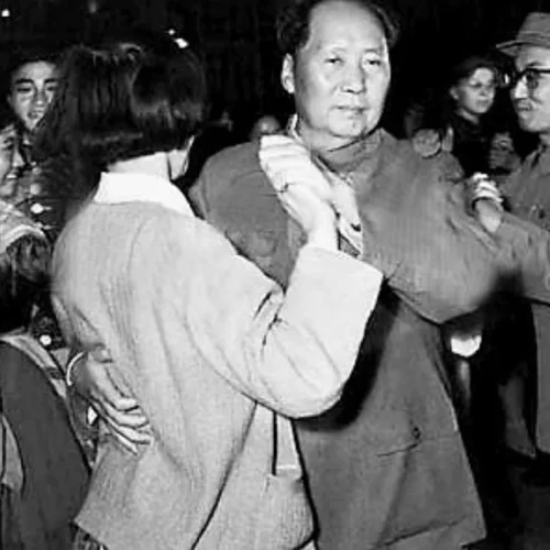 1949年後中南海的陪舞制度